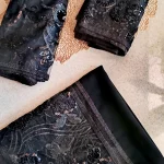 شال کریشه حاشیه گیپور-شالستانshalestan-shalestan.ir-shal-scarf-maghnae-شال- روسری- مقنعه-فروشگاه شال و روسری-هدیه-روزمادر- روز دختر-ولنتاین-محرم-عزاداری-شال مشکی-مشکی